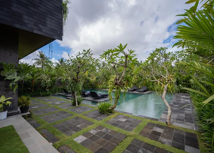 ホテル Senja Luxury 4*